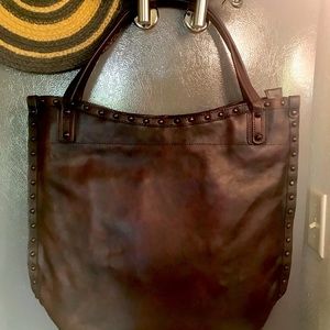 IVTG GENUINE LEATHER SHOULDER BAG